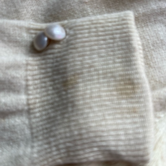 Vintage Hadley Cashmere Sweater with detachable Mink Collar Size small - Picture 6 of 16